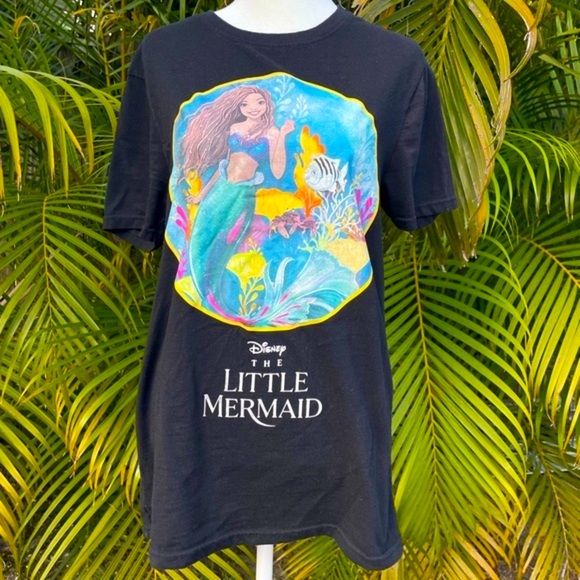 Disney The Little Mermaid 2023 Ariel T-Shirt Medium - Picture 1 of 9